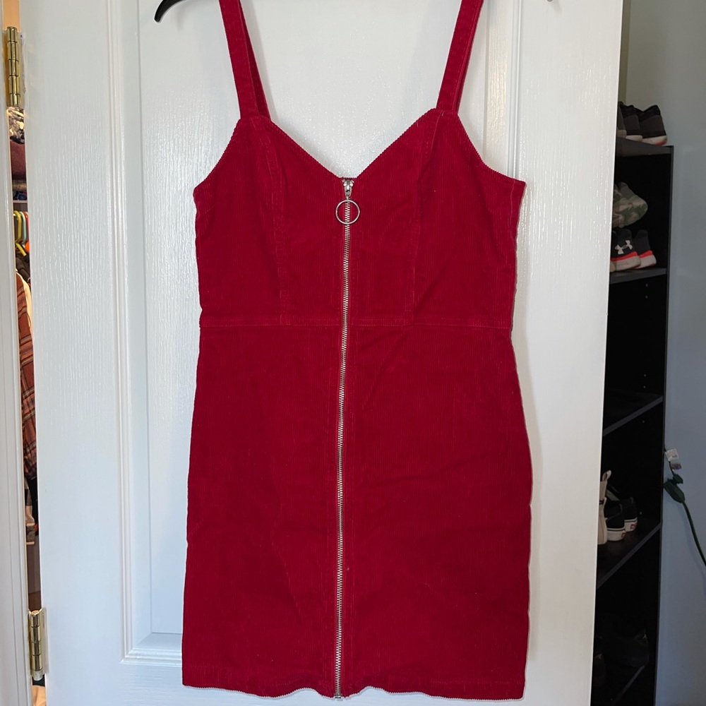Body fitting dress